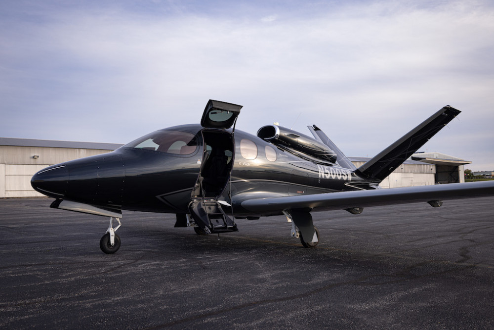 Cirrus Vision Jet G3 power shot